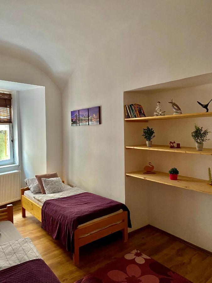 Grande Familia Apartman Appartement Eger Buitenkant foto